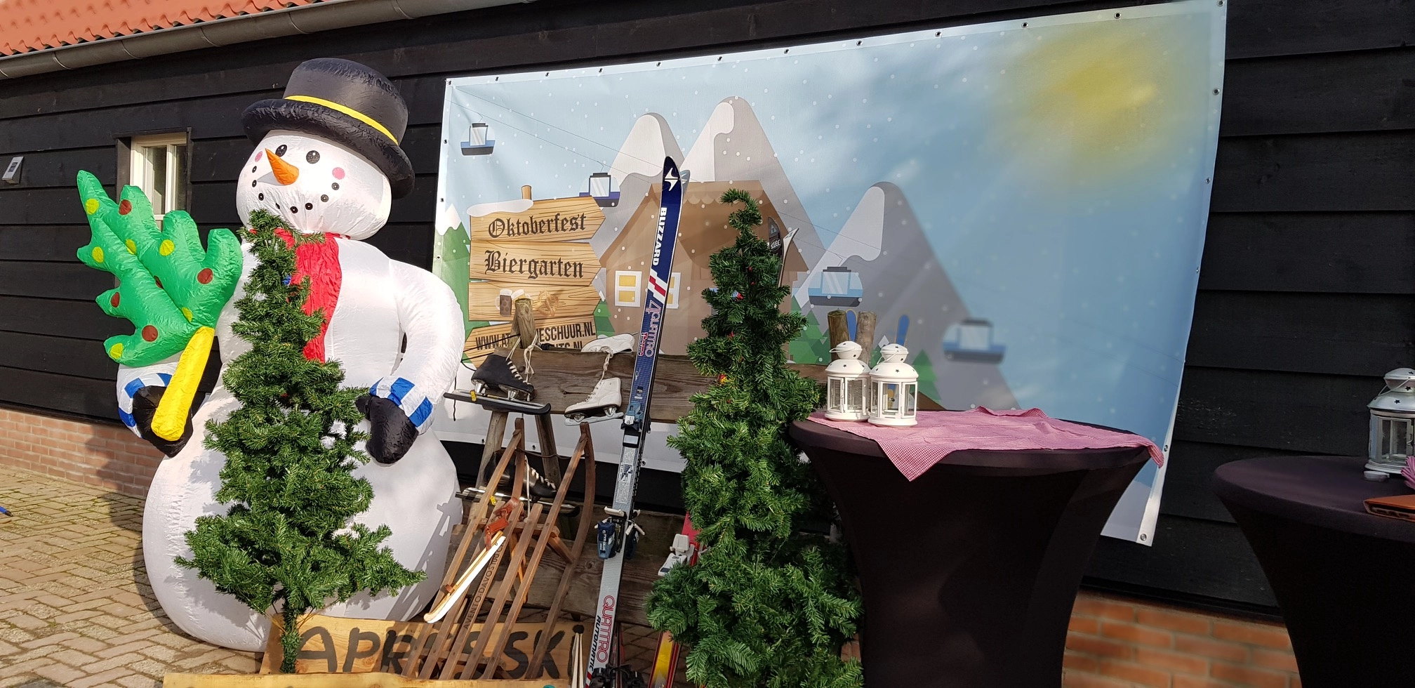Apres Ski Oktoberfest